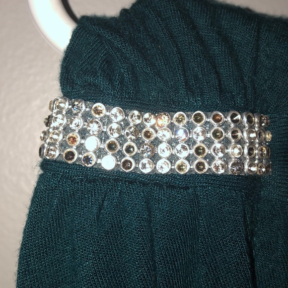 Dark green top - Picture 2 of 3